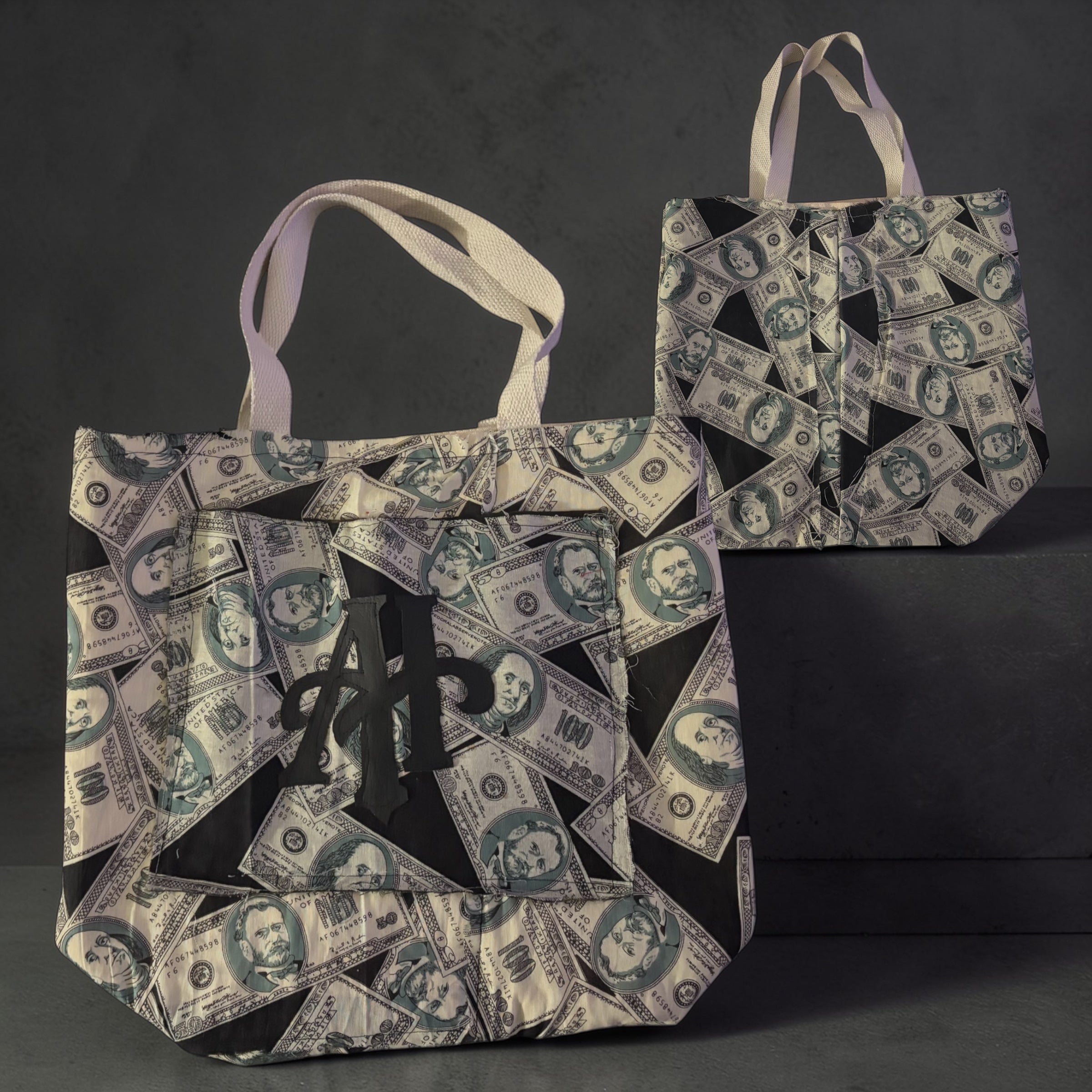 1/1 Money Handbag